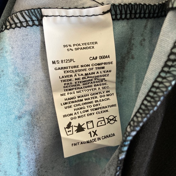 NWT Laura Plus Sport Collection Black and Blue Top - Picture 3 of 4